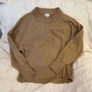 Brown Sweater
Brand: A New Day